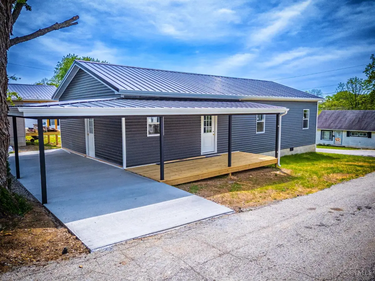 182 Walnut Street, Peebles, OH 45660 - #1
