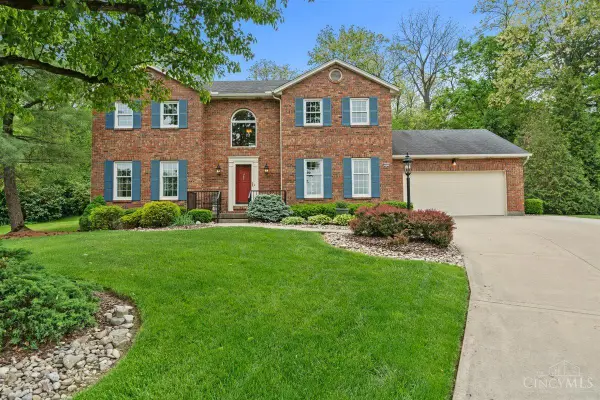 2001 Beechglen Court, Cincinnati, OH 45233