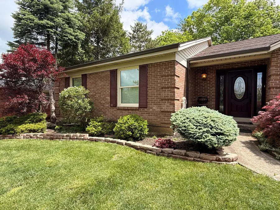 6038 Mackview Street, Fairfield, OH 45014 - #3