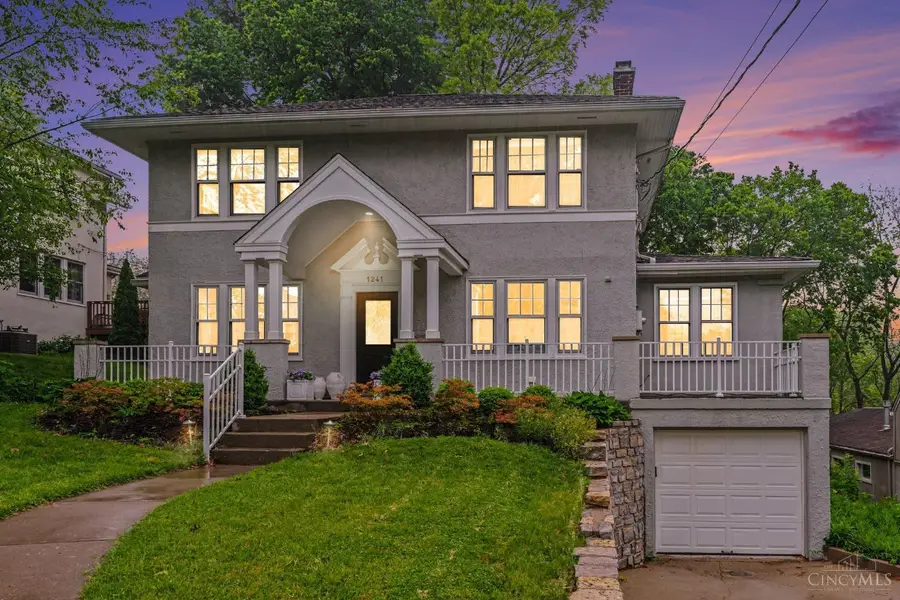 1241 Paddock Hills Avenue, Cincinnati, OH 45229 - #3