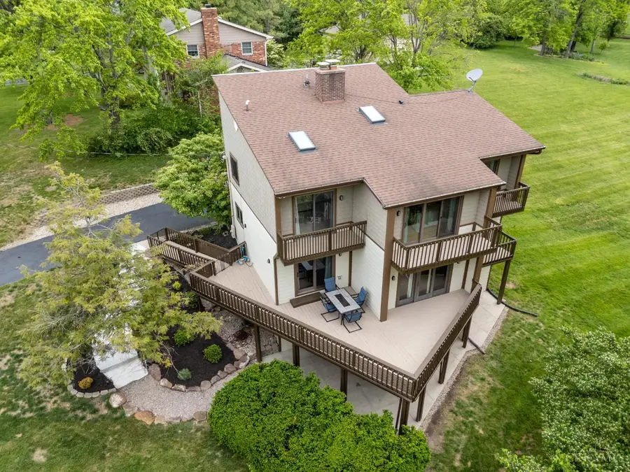 7652 Terraqua Drive, West Chester, OH 45241 - #3