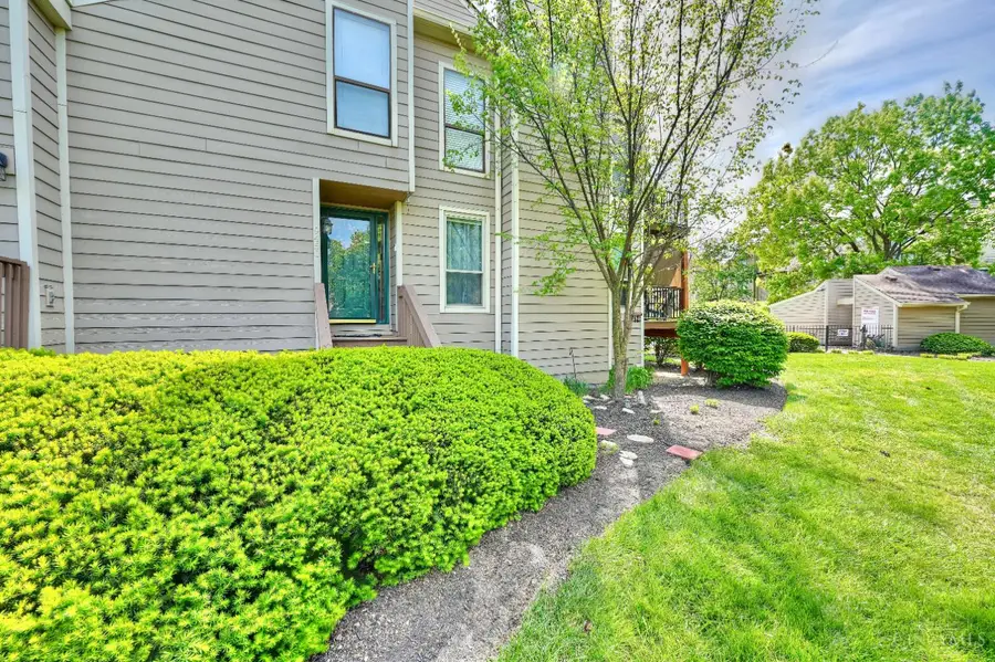 9450 Hunters Creek Drive, Cincinnati, OH 45242 - #3