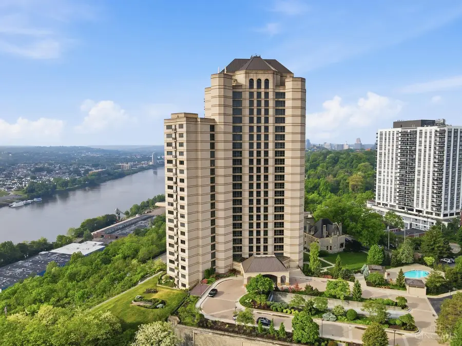 1201 Edgecliff Place #1192, Cincinnati, OH 45206 - #2