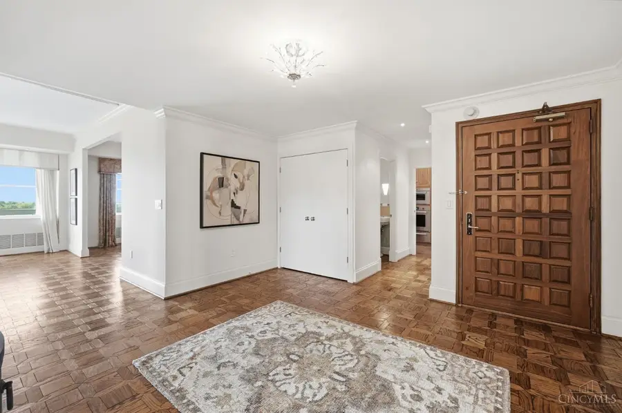 2444 Madison Road #2002, Cincinnati, OH 45208 - #2