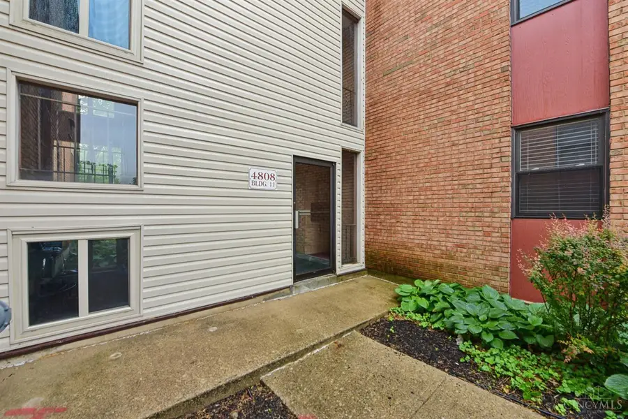 4808 Chalet Drive #1106, Cincinnati, OH 45217 - #3