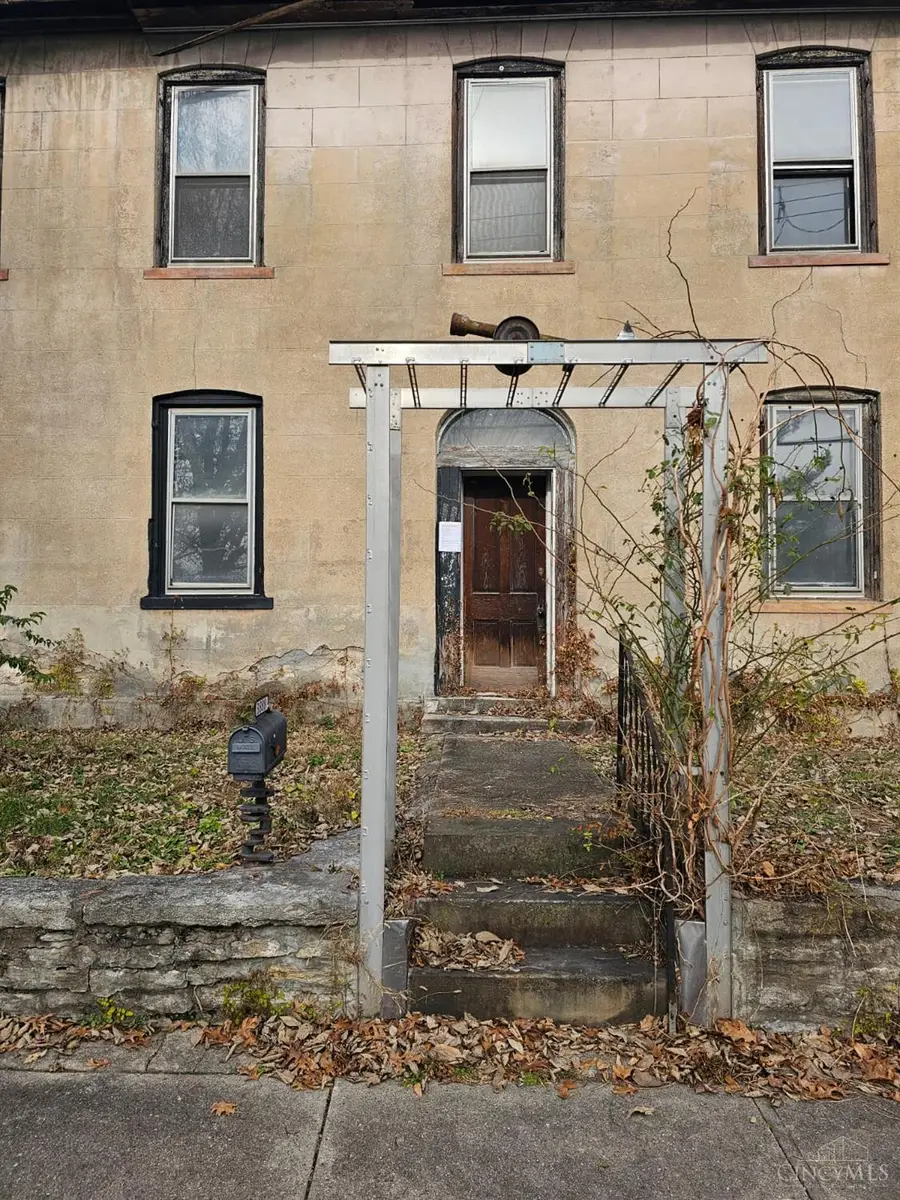 3888 River Road, Cincinnati, OH 45204 - #2