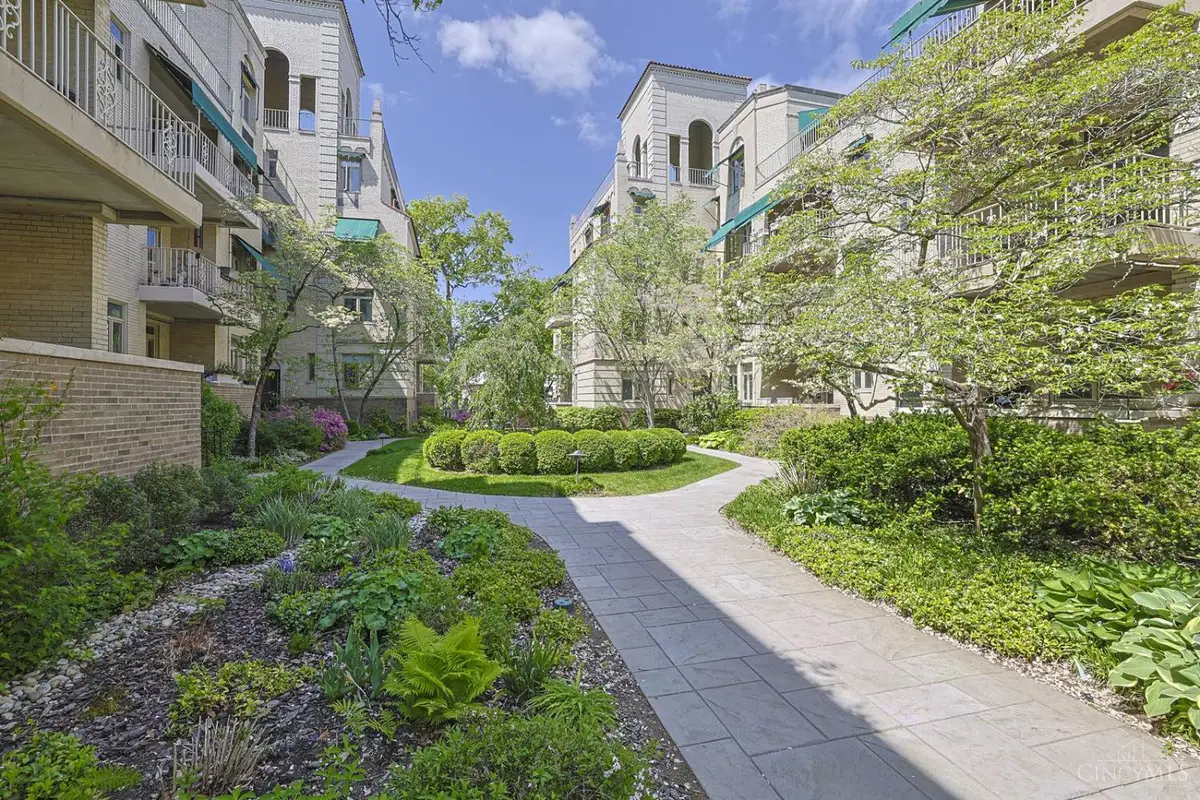 2378 Madison Road #E1C, Cincinnati, OH 45208 - #1