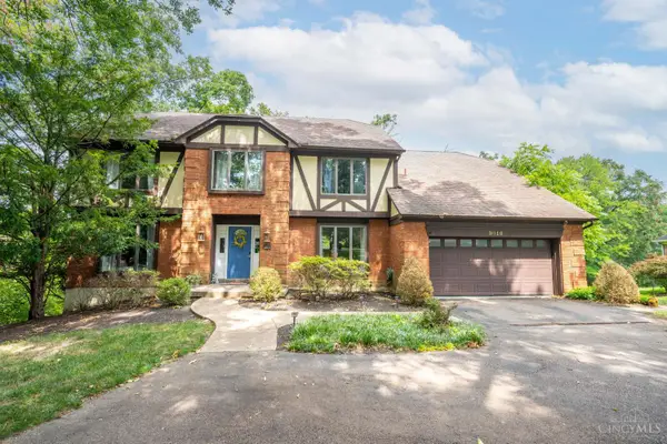 9018 Winthrop Drive, Montgomery, OH 45249