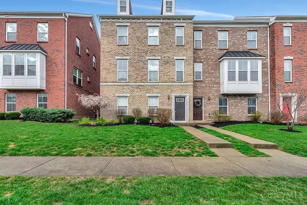9563 Cobblestone Walk, West Chester, OH 45069