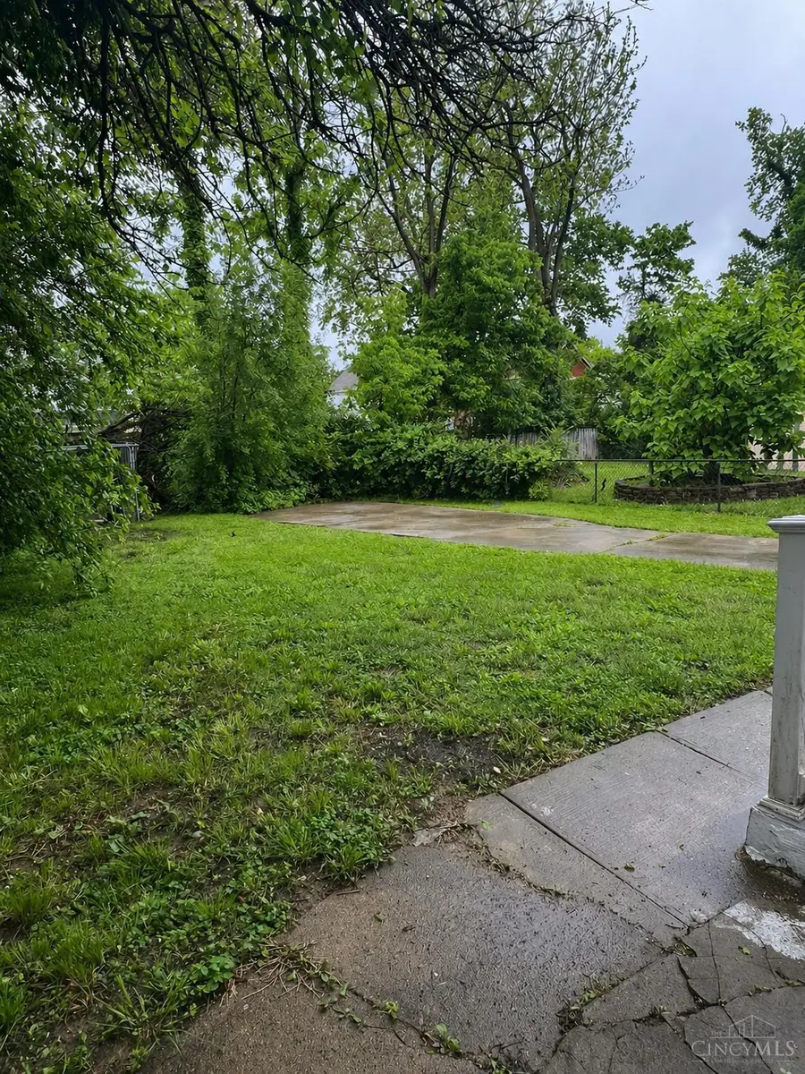 1812 Kinney Avenue, Cincinnati, OH 45207 - #3