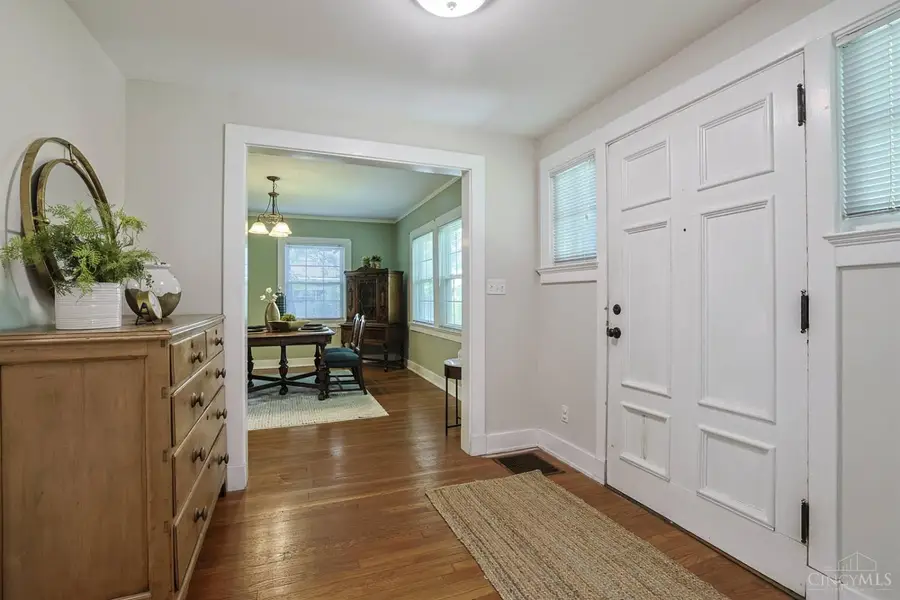 2873 Linwood Avenue, Cincinnati, OH 45208 - #3