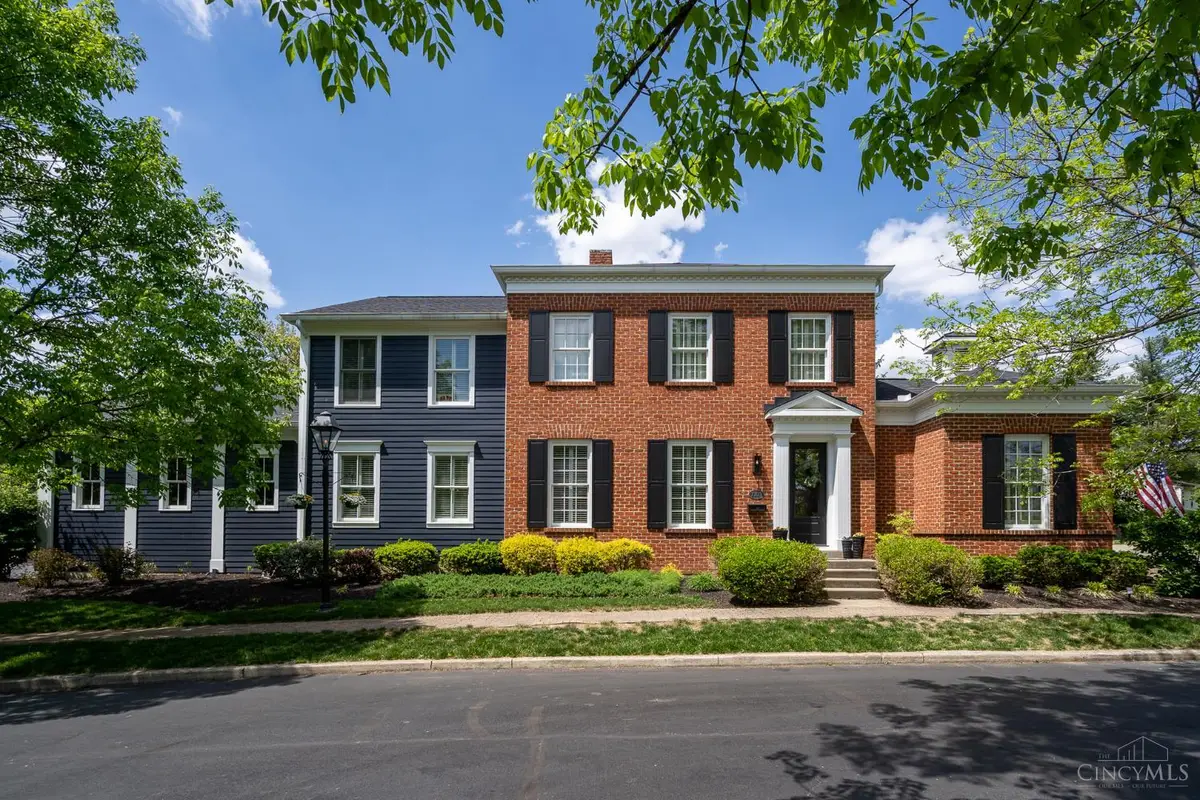 7703 Cooper Road, Montgomery, OH 45242 - #1
