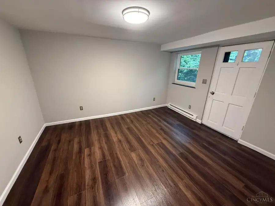 458 Wood Avenue, Cincinnati, OH 45220 - #2
