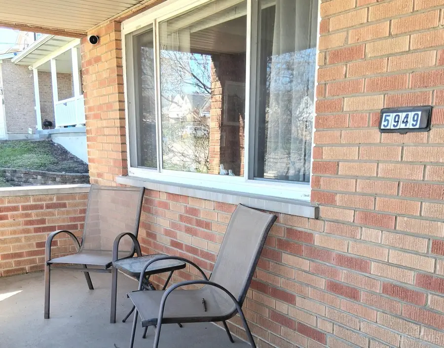 5949 Lawrence Road, Green, OH 45248 - #2