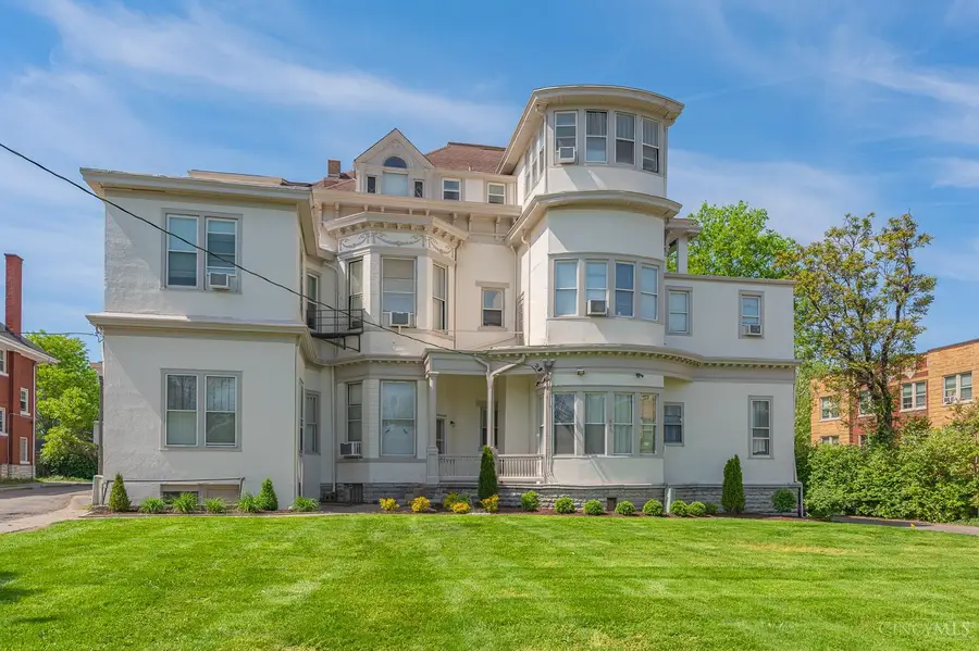 945 Dana Avenue, Cincinnati, OH 45229 - #3