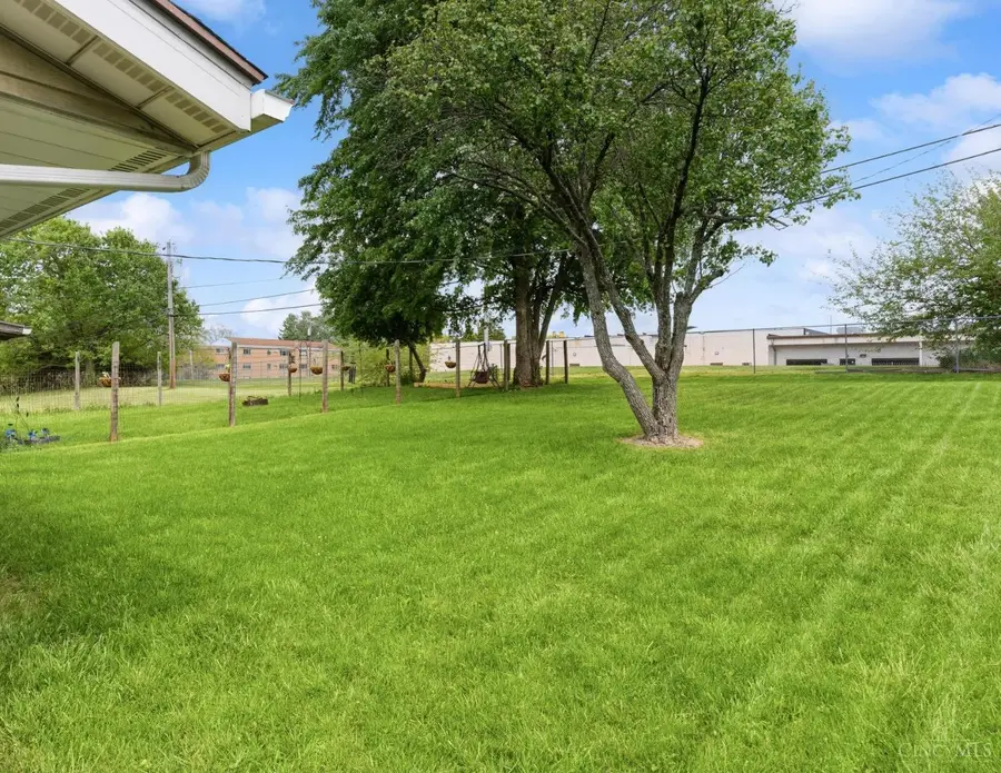 896 Southridge Avenue, Wilmington, OH 45177 - #2