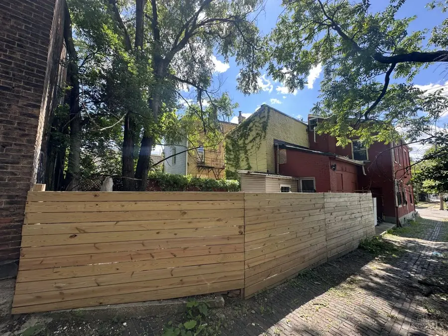 550 York St, Cincinnati, OH 45214 - #2