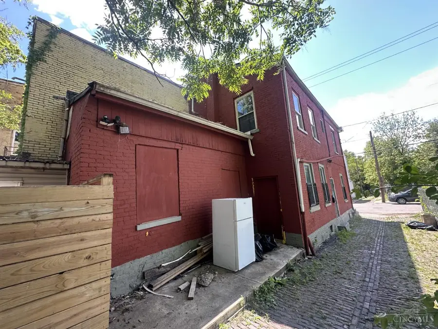 550 York St, Cincinnati, OH 45214 - #3