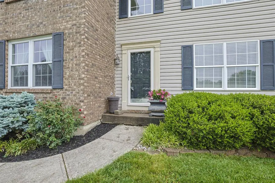 1350 Covedale Lane, Amelia, OH 45102 - #3