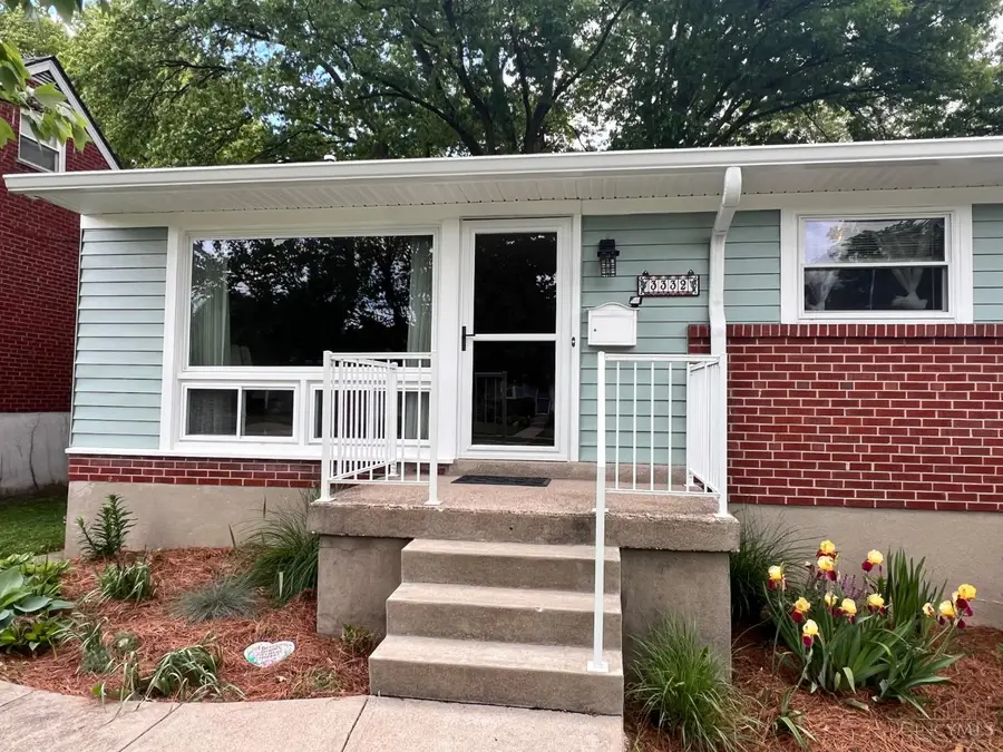 3332 Greenway Avenue, Cincinnati, OH 45248 - #2
