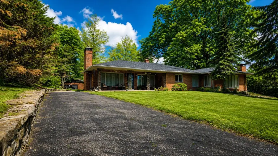410 Compton Road, Wyoming, OH 45215 - #2