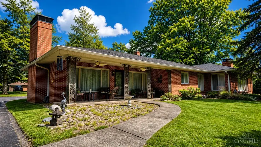 410 Compton Road, Wyoming, OH 45215 - #3