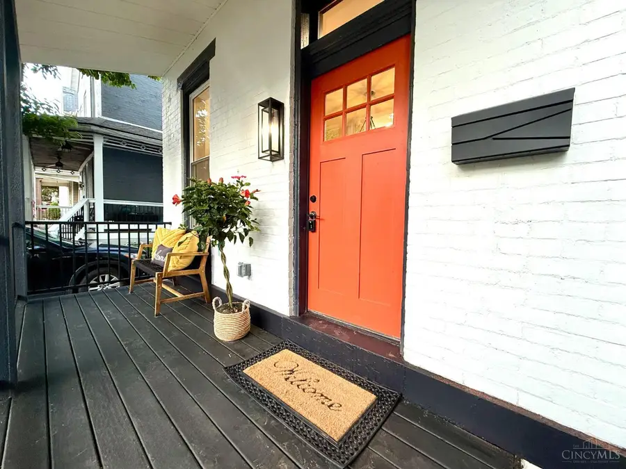 4220 Williamson Place, Cincinnati, OH 45223 - #3