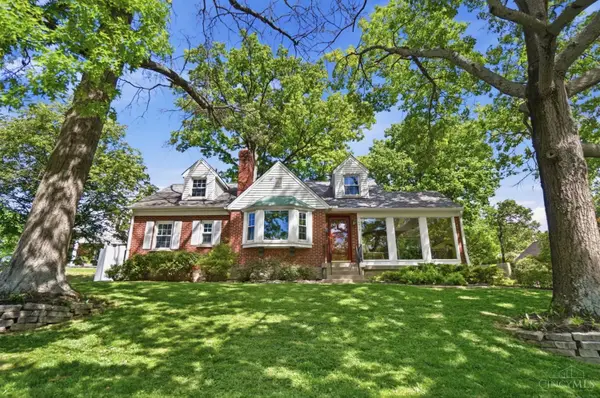 6918 Carroll Avenue, Sycamore Twp, OH 45236