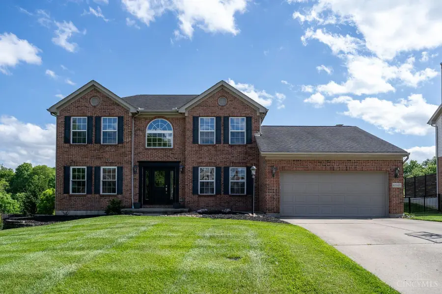 6343 Carriageview Ln, Green, OH 45248 - #2