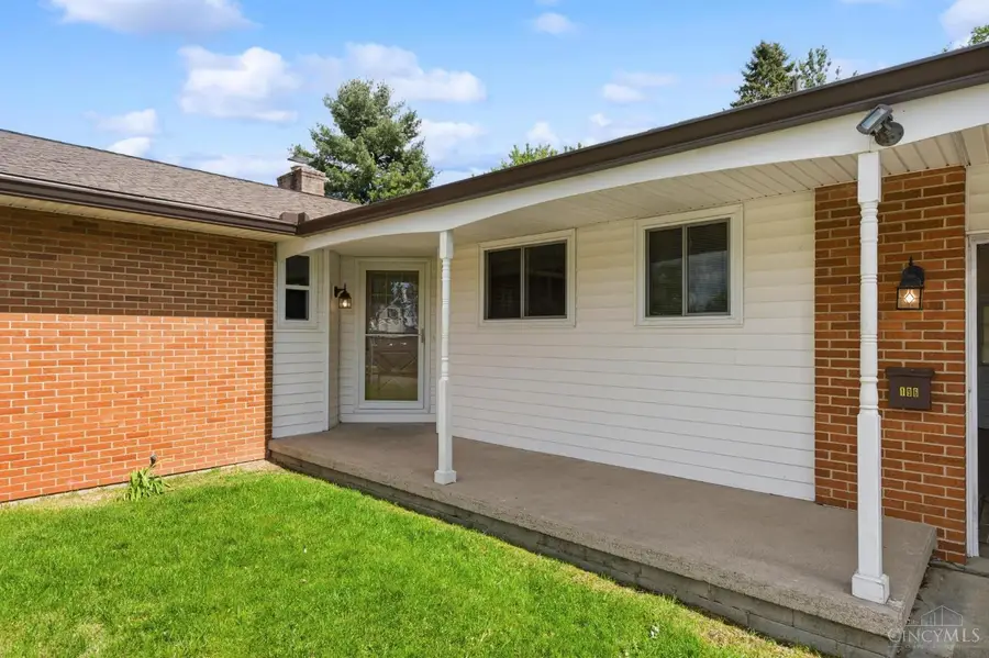 196 Virginia Circle, Wilmington, OH 45177 - #2