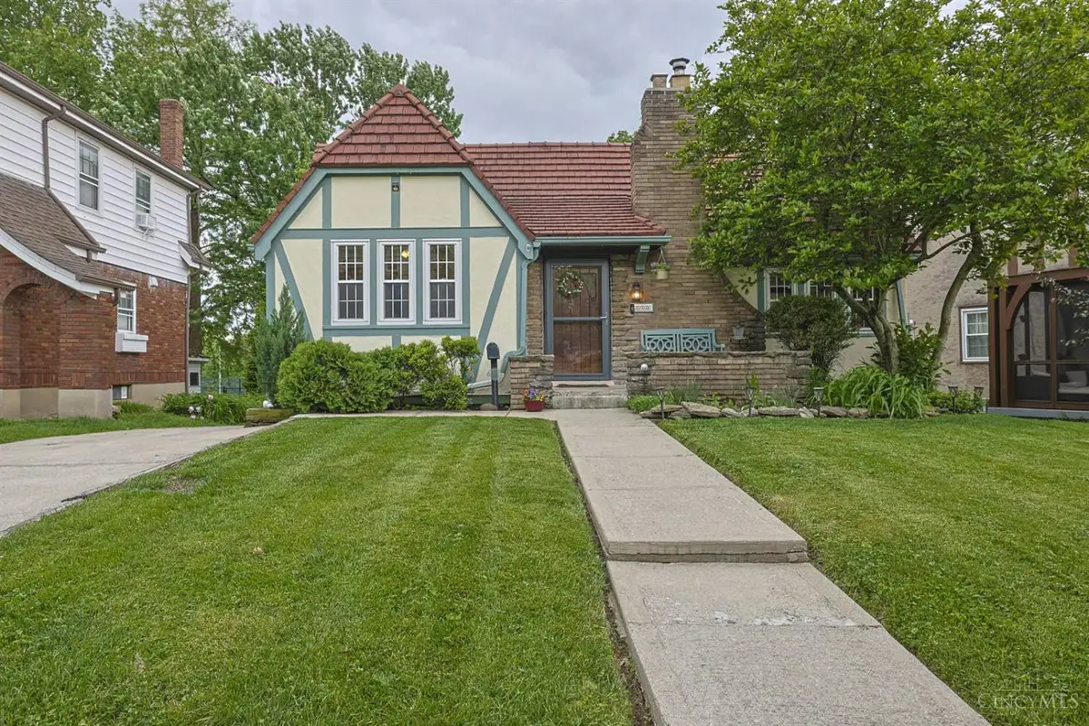3111 Parkview Avenue, Cincinnati, OH 45213 - #1