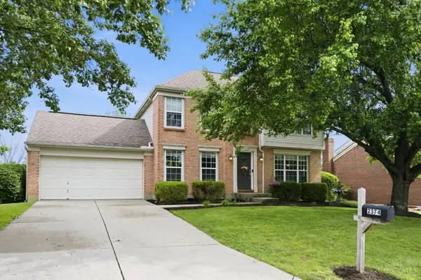 2374 Candlemakers Lane, Maineville, OH 45039