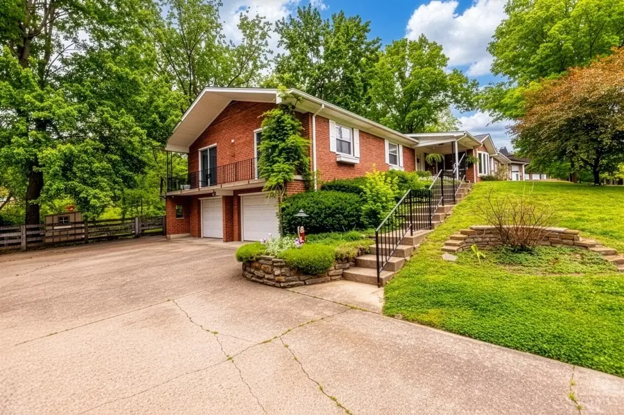421 Diana Avenue, Batavia, OH 45103 - #3