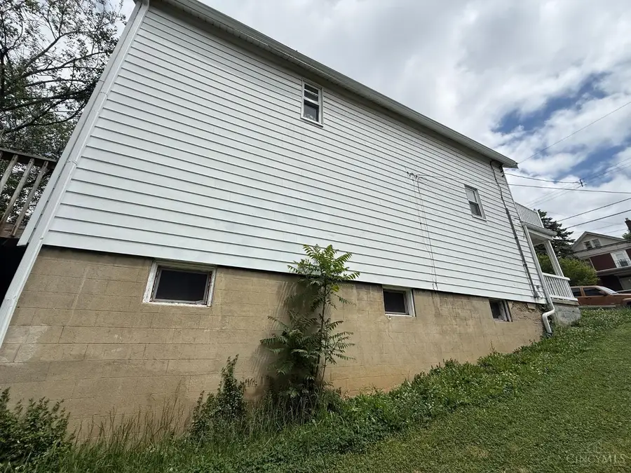 617 Trenton Avenue, Cincinnati, OH 45205 - #2