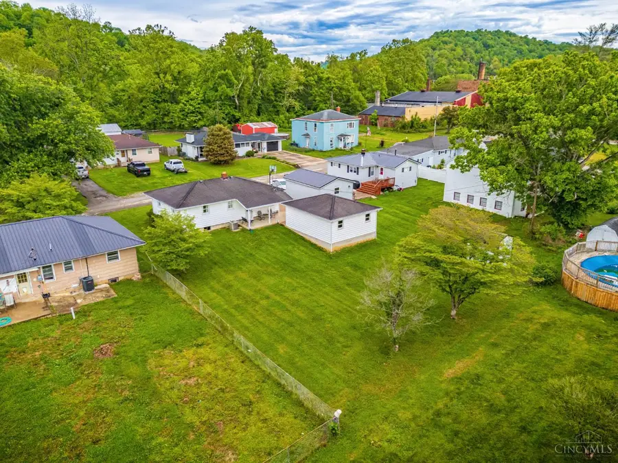 204 E Ninth Street, Manchester, OH 45144 - #3