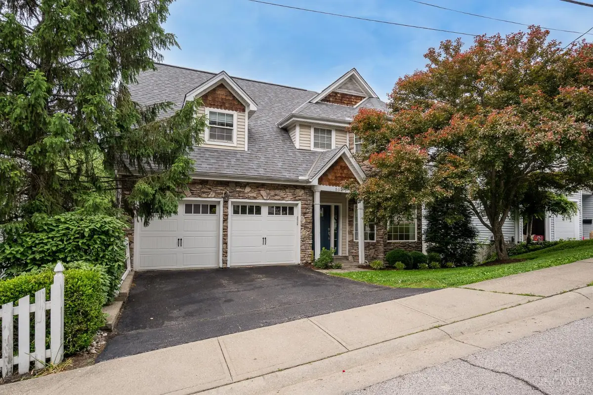 557 Hoge Street, Cincinnati, OH 45226 - #1