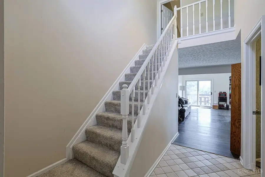 6764 Sandharbor Court, Maineville, OH 45039 - #2