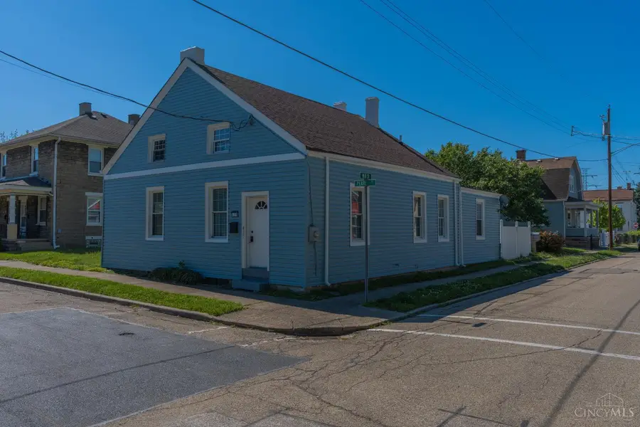 435 Pearl Street, Reading, OH 45215 - #3
