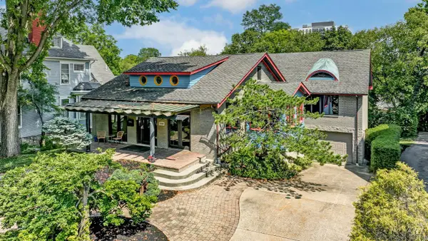 2150 Alpine Place, Cincinnati, OH 45206