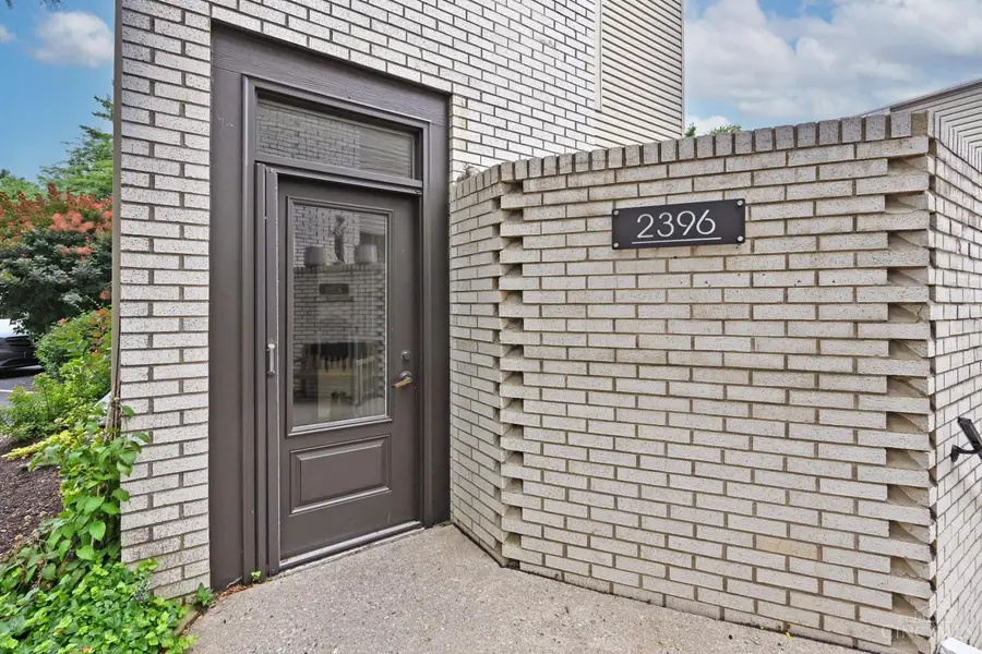 2396 Dana Avenue, Cincinnati, OH 45208 - #3