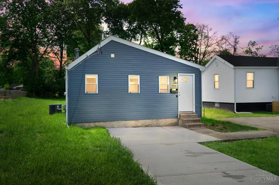 8313 Monroe Avenue, Sycamore, OH 45236 - #2