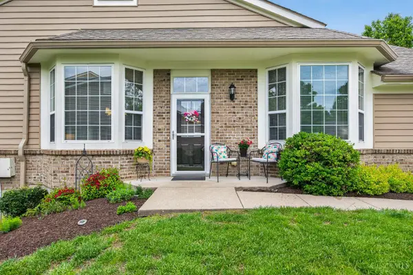 5953 Castlewood Crossing, Miami Twp, OH 45150
