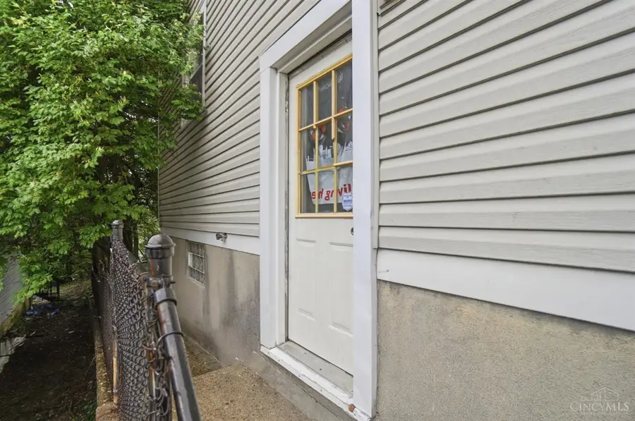 407 Warner Street, Cincinnati, OH 45219 - #2