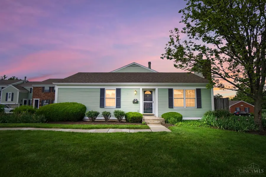 70 Applewood Drive, Fairfield, OH 45014 - #2