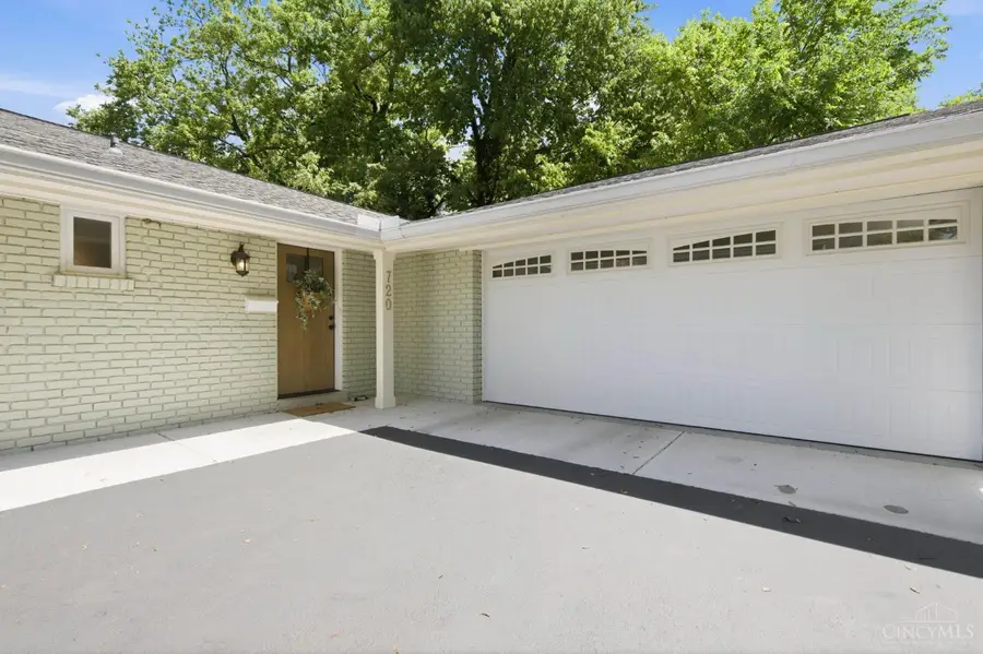 720 Indian Hill Road, Terrace Park, OH 45174 - #2