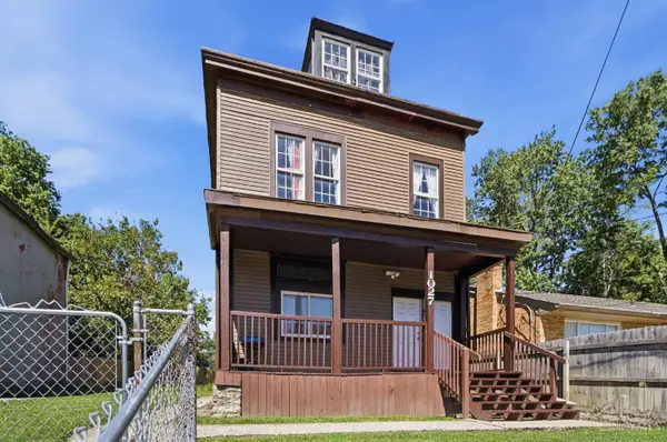 1027 Winfield, Cincinnati, OH 45205