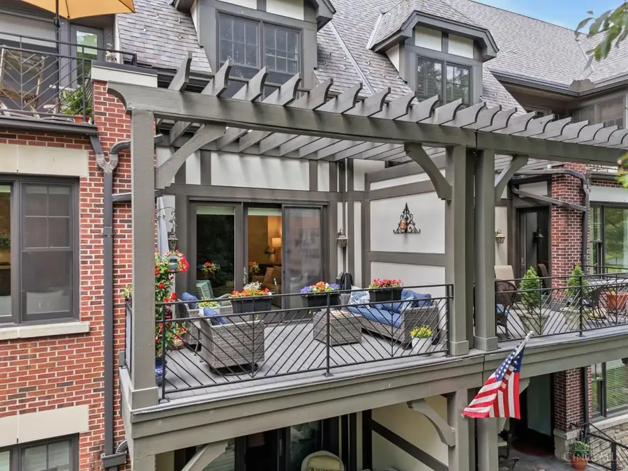 3942 Miami Road #204, Mariemont, OH 45227 - #3