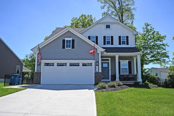 1575 Clearbrook Lane, Amelia, OH 45102