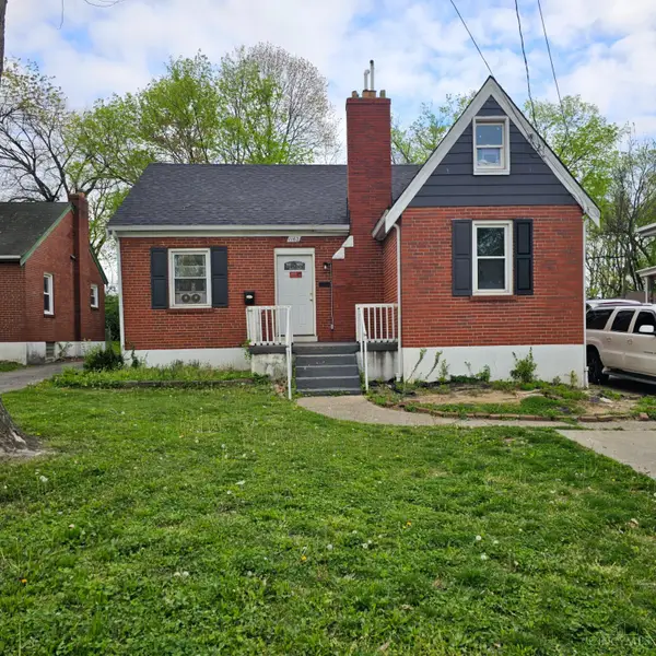 1162 Groesbeck Road, Cincinnati, OH 45224