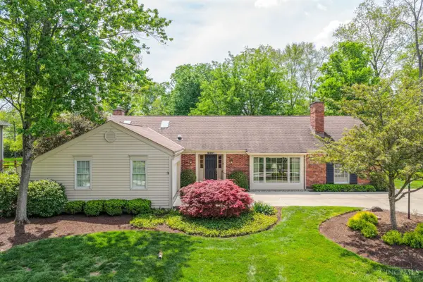 9891 Forestglen Drive, Montgomery, OH 45242
